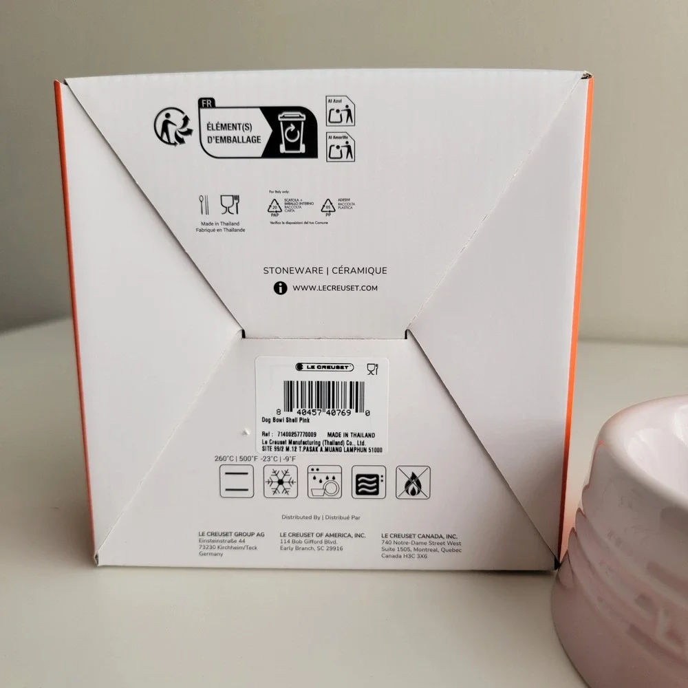 Le Creuset Pet Food and Water Bowl Set of 2 Shell Pink Stoneware 8oz NEW